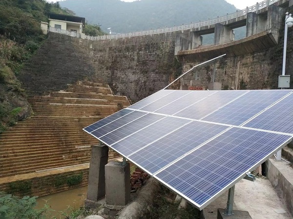 重庆水务系统5kWp太阳能离网发电系统